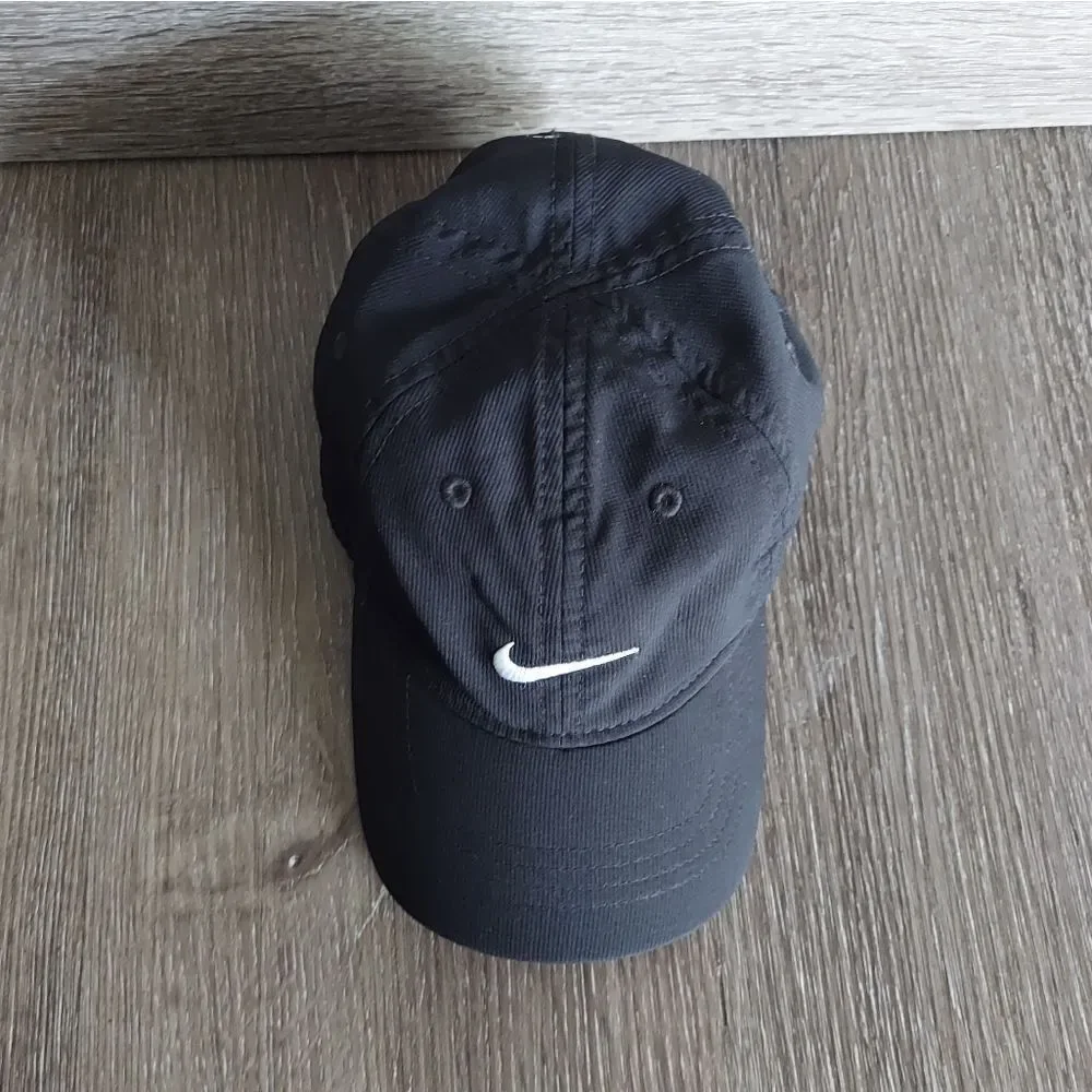Nike Black Infant Hat - Picture 2 of 6